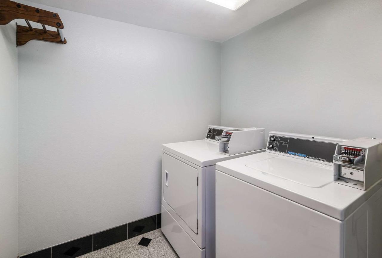 Quality Inn & Suites North Mesquite I-30 Eksteriør bilde