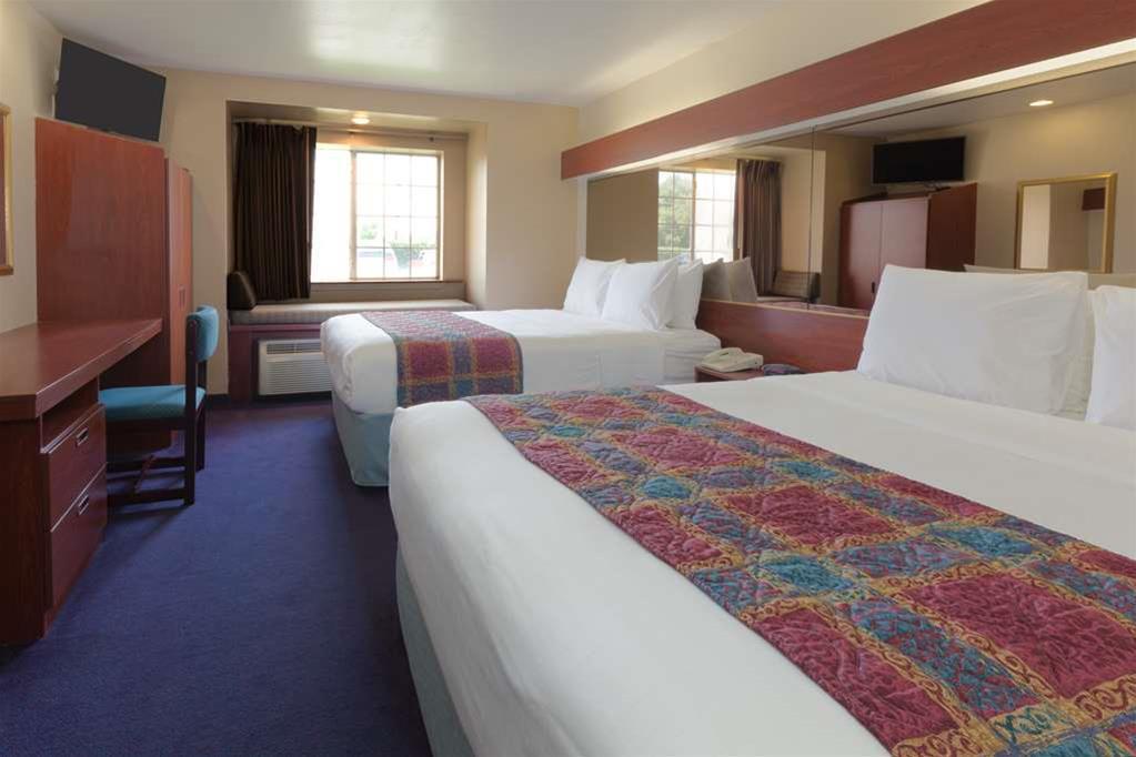 Quality Inn & Suites North Mesquite I-30 Eksteriør bilde