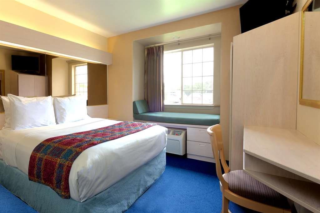 Quality Inn & Suites North Mesquite I-30 Eksteriør bilde